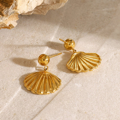 Delianna Shell Earrings