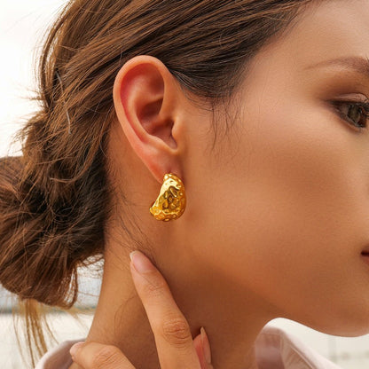 Eira Gold Earrings