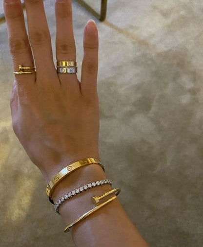 BRACCIALE CHIODO IN ORO 18K