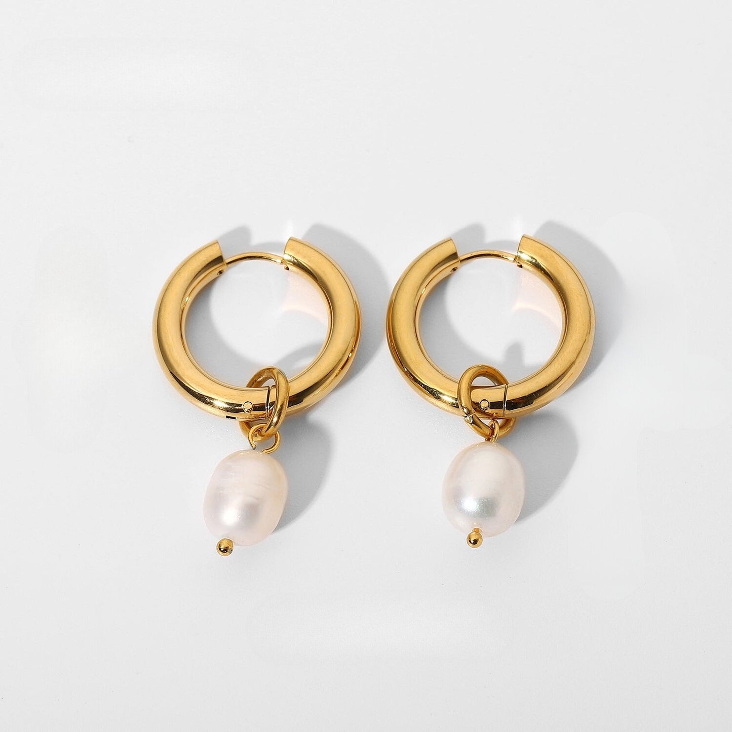 BETHANY Pearl Earrings - Gold